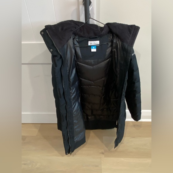 Columbia Women’s Down Filled Winter Coat - Picture 4 of 5